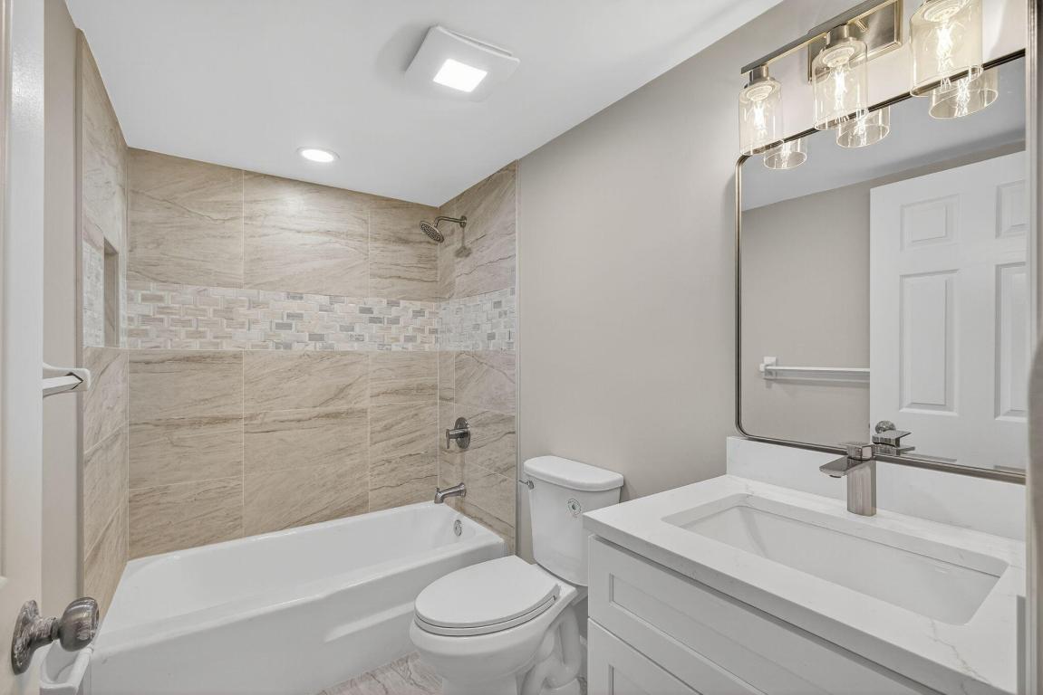 WATERWAY BEACH CONDOS - Residential