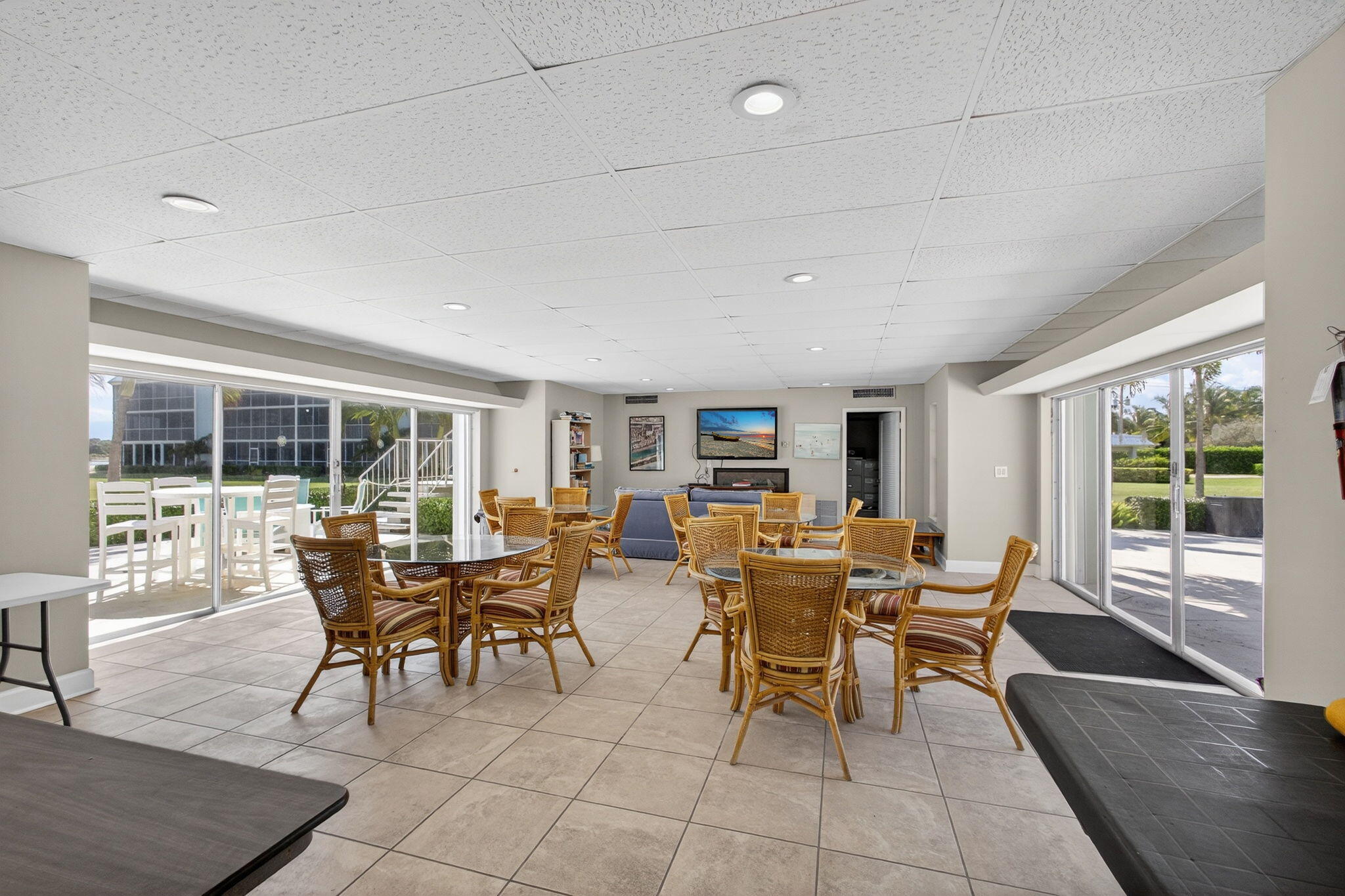 WATERWAY BEACH CONDOS - Residential