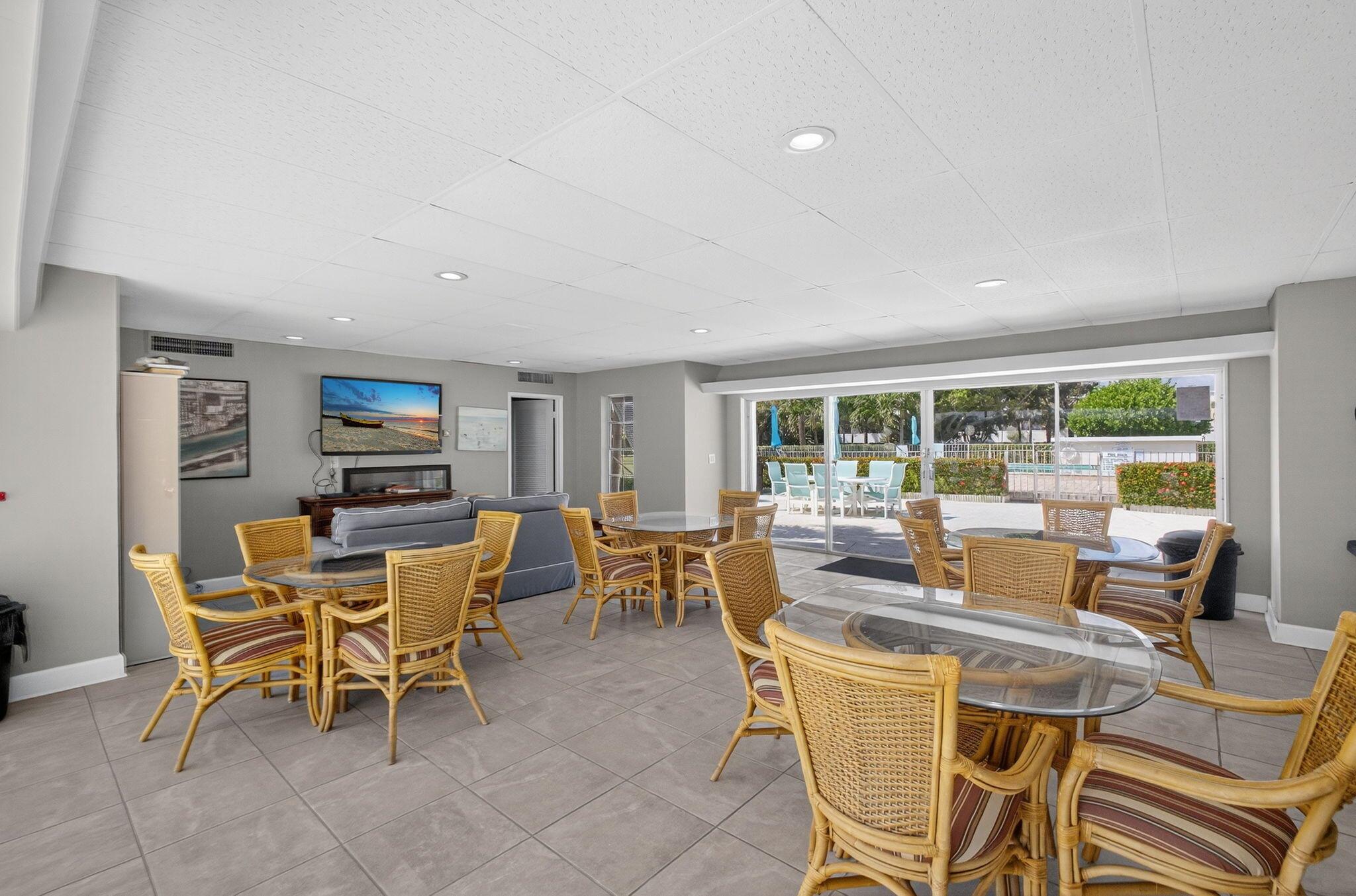 WATERWAY BEACH CONDOS - Residential