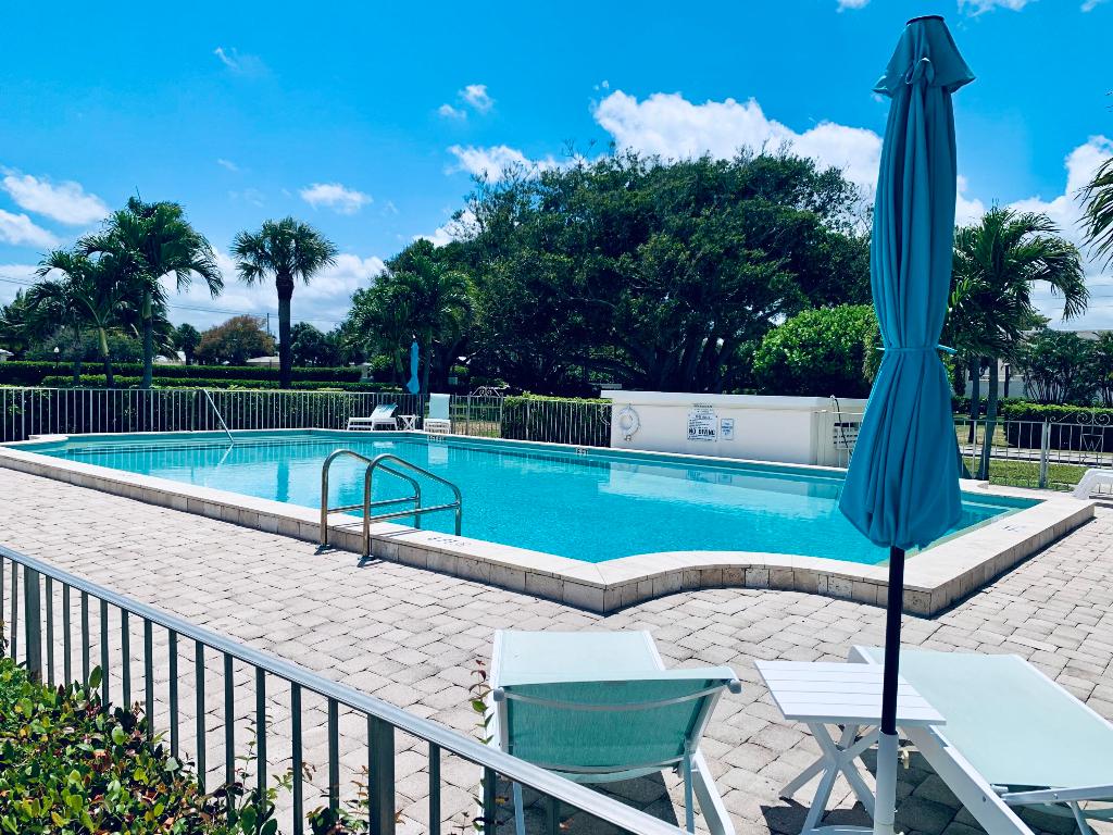 WATERWAY BEACH CONDOS - Residential