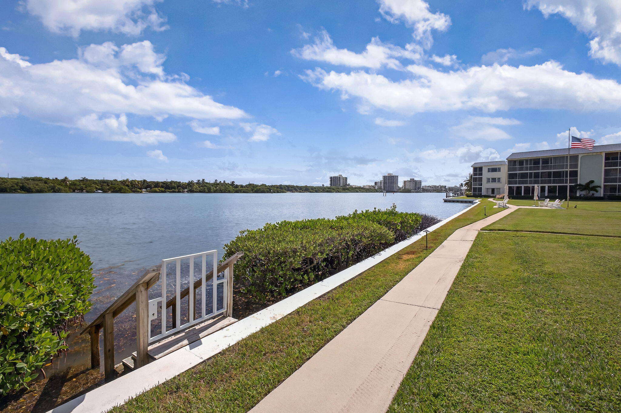 WATERWAY BEACH CONDOS - Residential