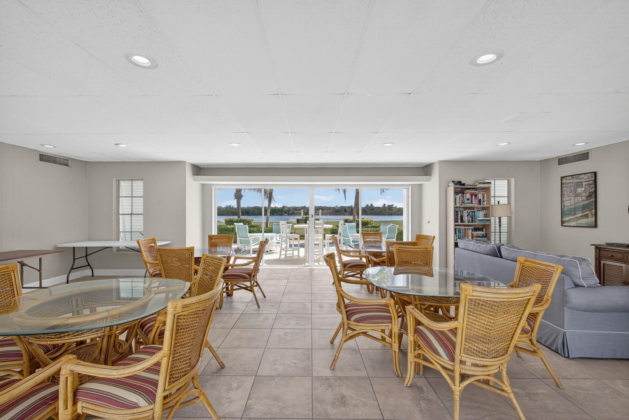 WATERWAY BEACH CONDOS - Residential