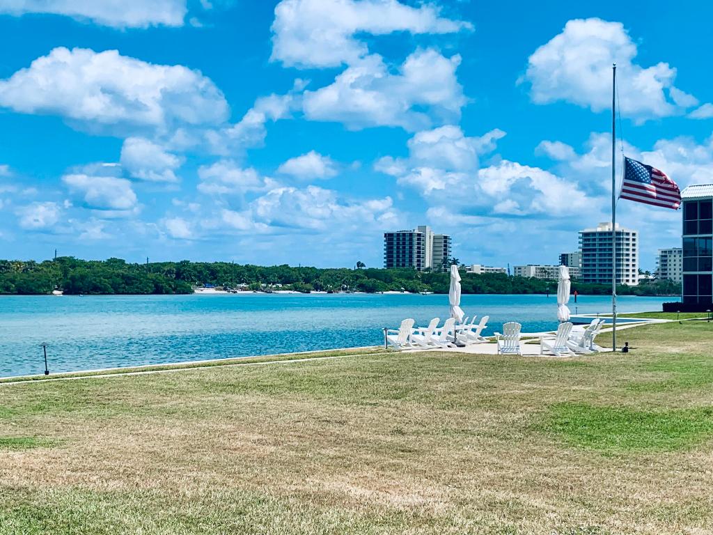 WATERWAY BEACH CONDOS - Residential