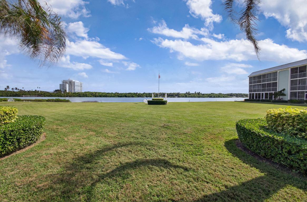 WATERWAY BEACH CONDOS - Residential