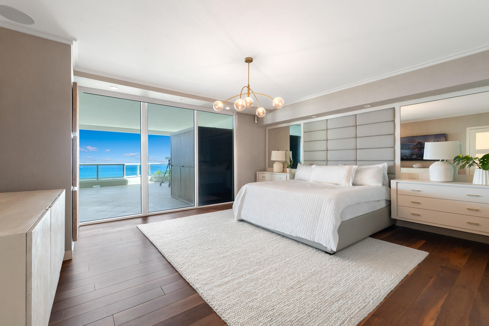 View photos, virtual tours, details... 101 S Fort Lauderdale Beach Boulevard #2703