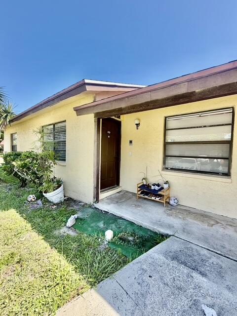 Photo of 419 GLENWOOD Drive, West Palm Beach, FL 33415 (MLS # B26063049)