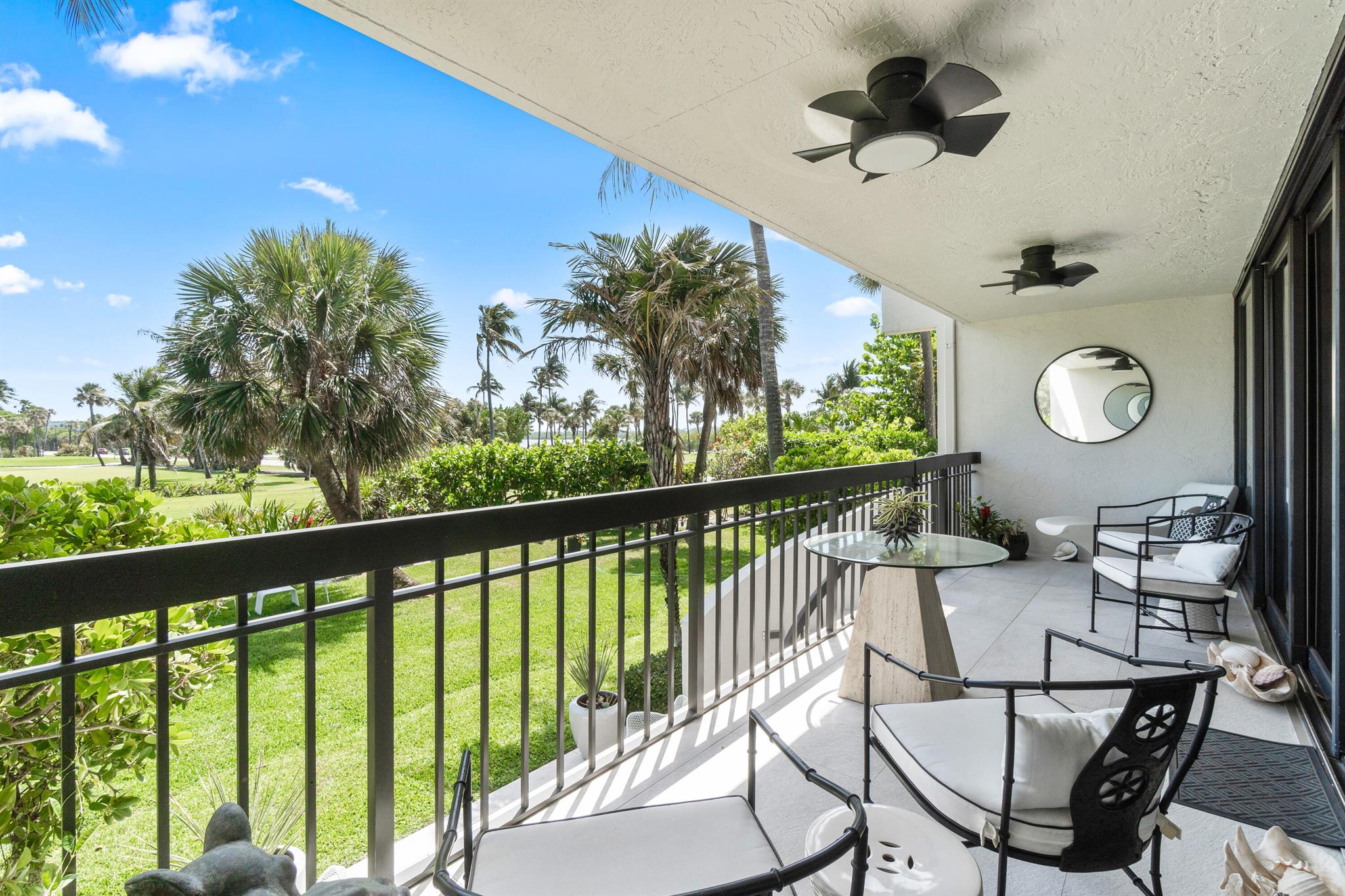 TRES VIDAS OF PALM BEACH - Residential Lease