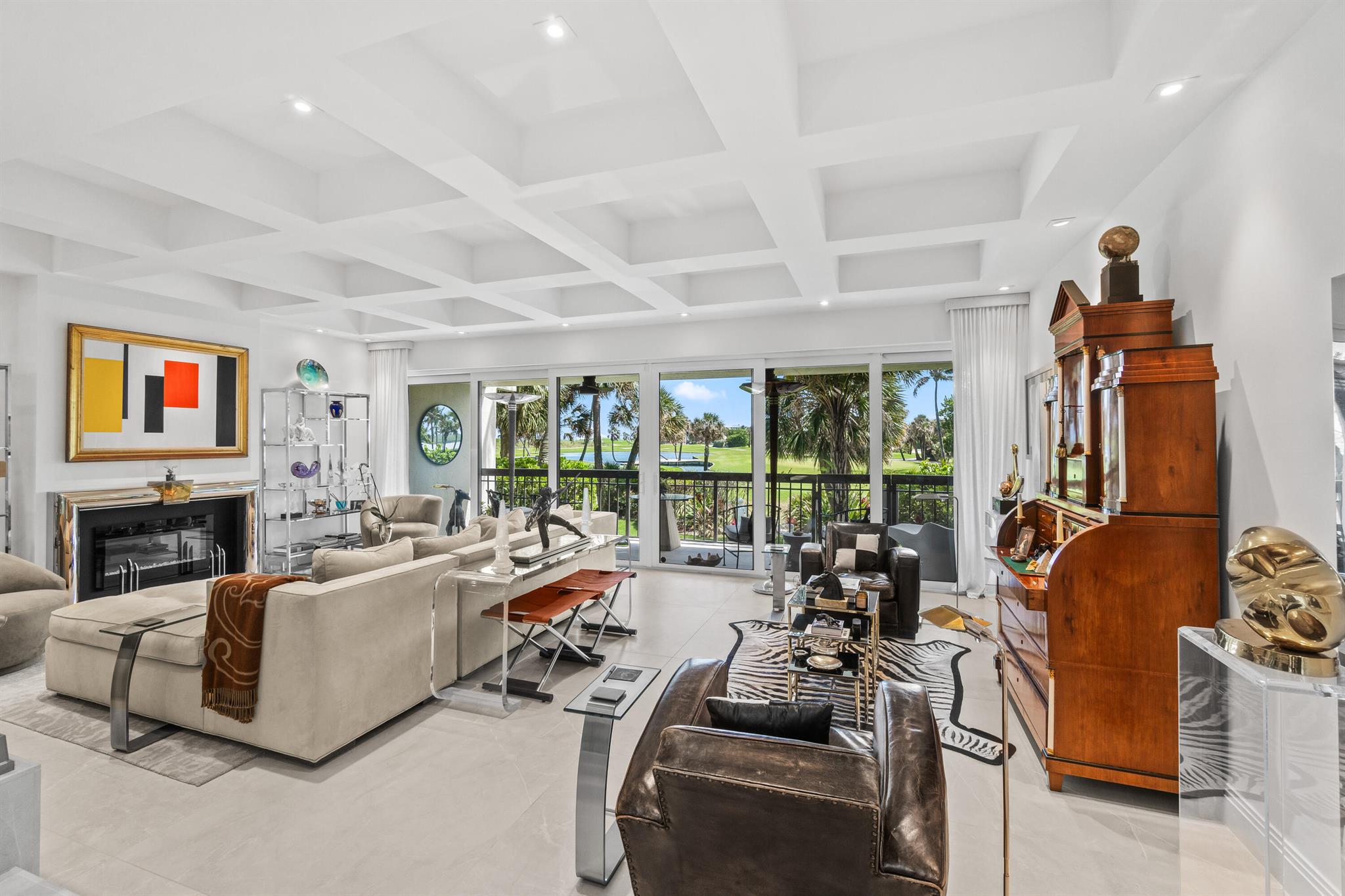 TRES VIDAS OF PALM BEACH - Residential Lease