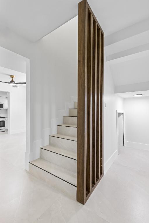 DEL MAR VILLAGE - Residential