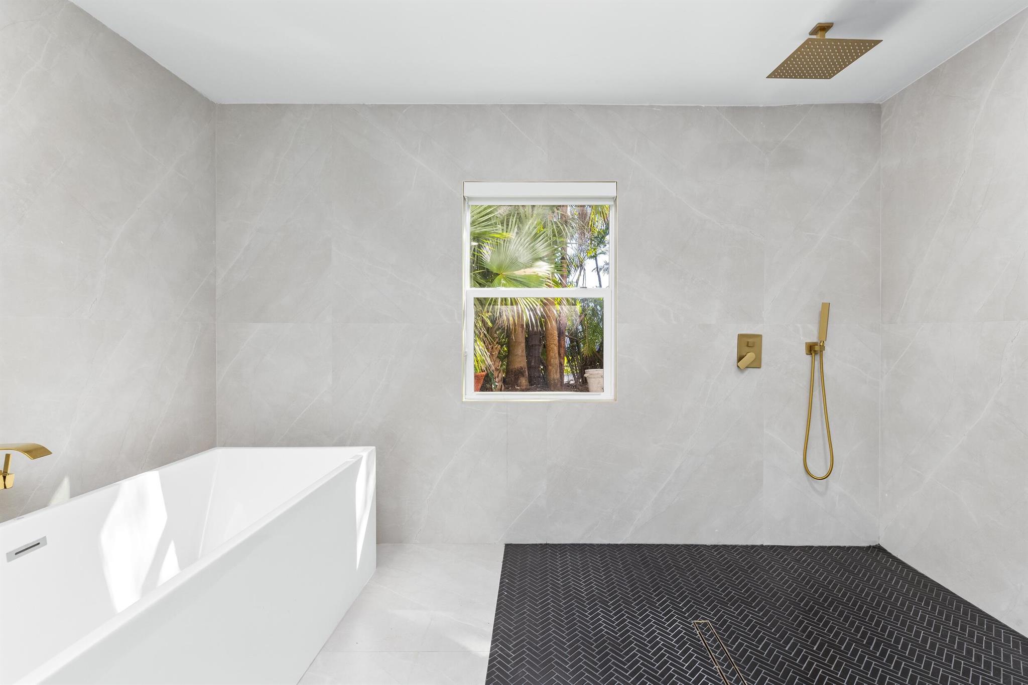 DEL MAR VILLAGE - Residential