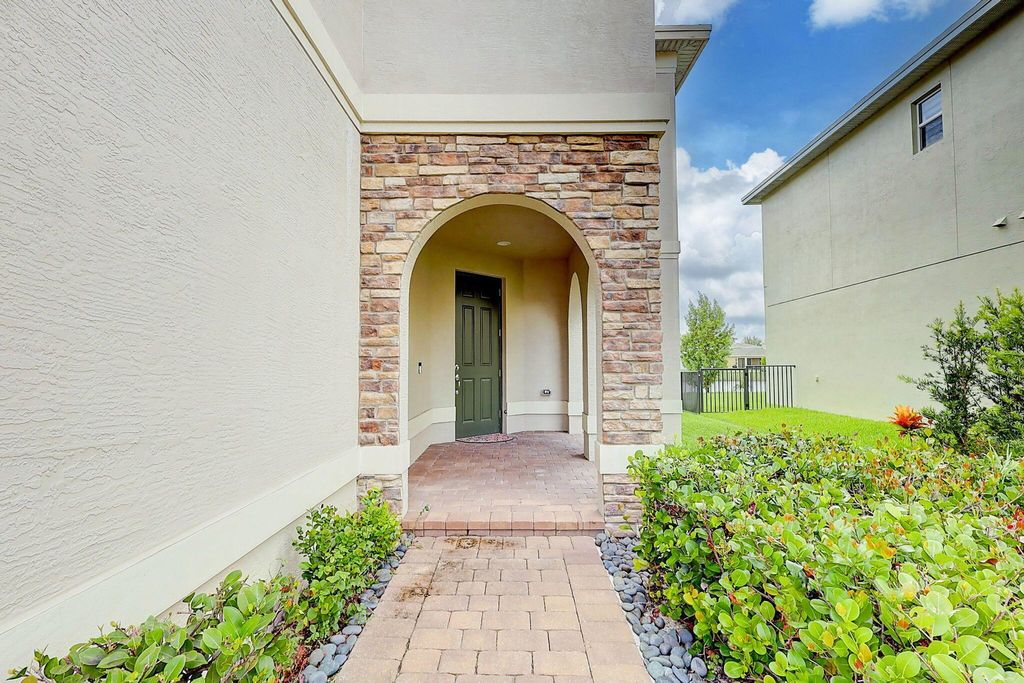 Photo of 1956 NW Cataluna Circle, Port Saint Lucie, FL 34986 (MLS # R10910743)