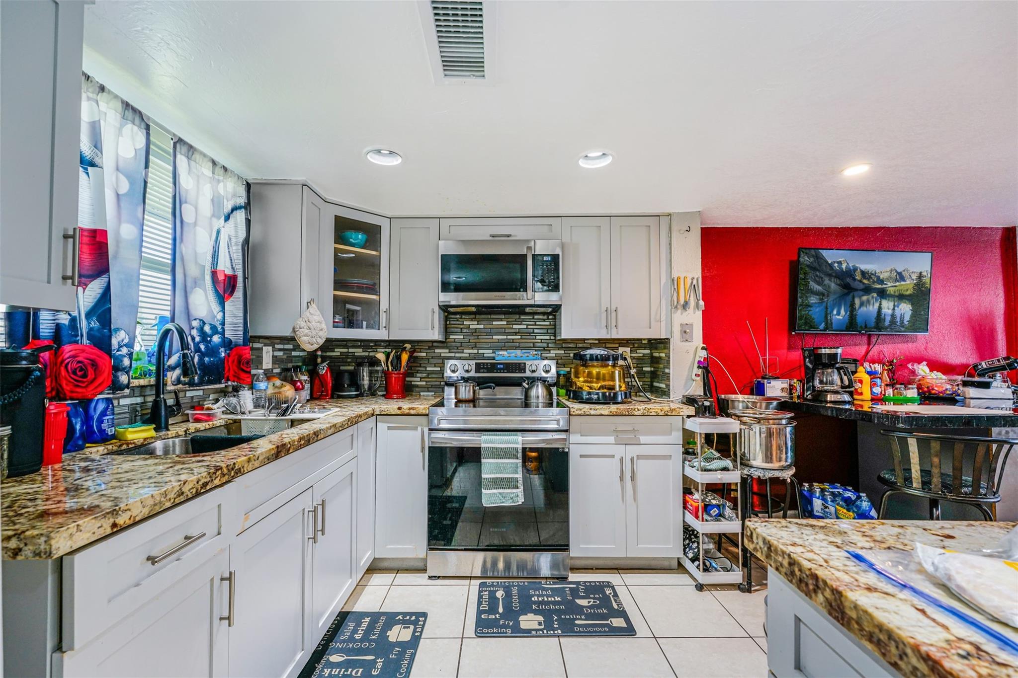 Town&Country of LaudLakes - Residential