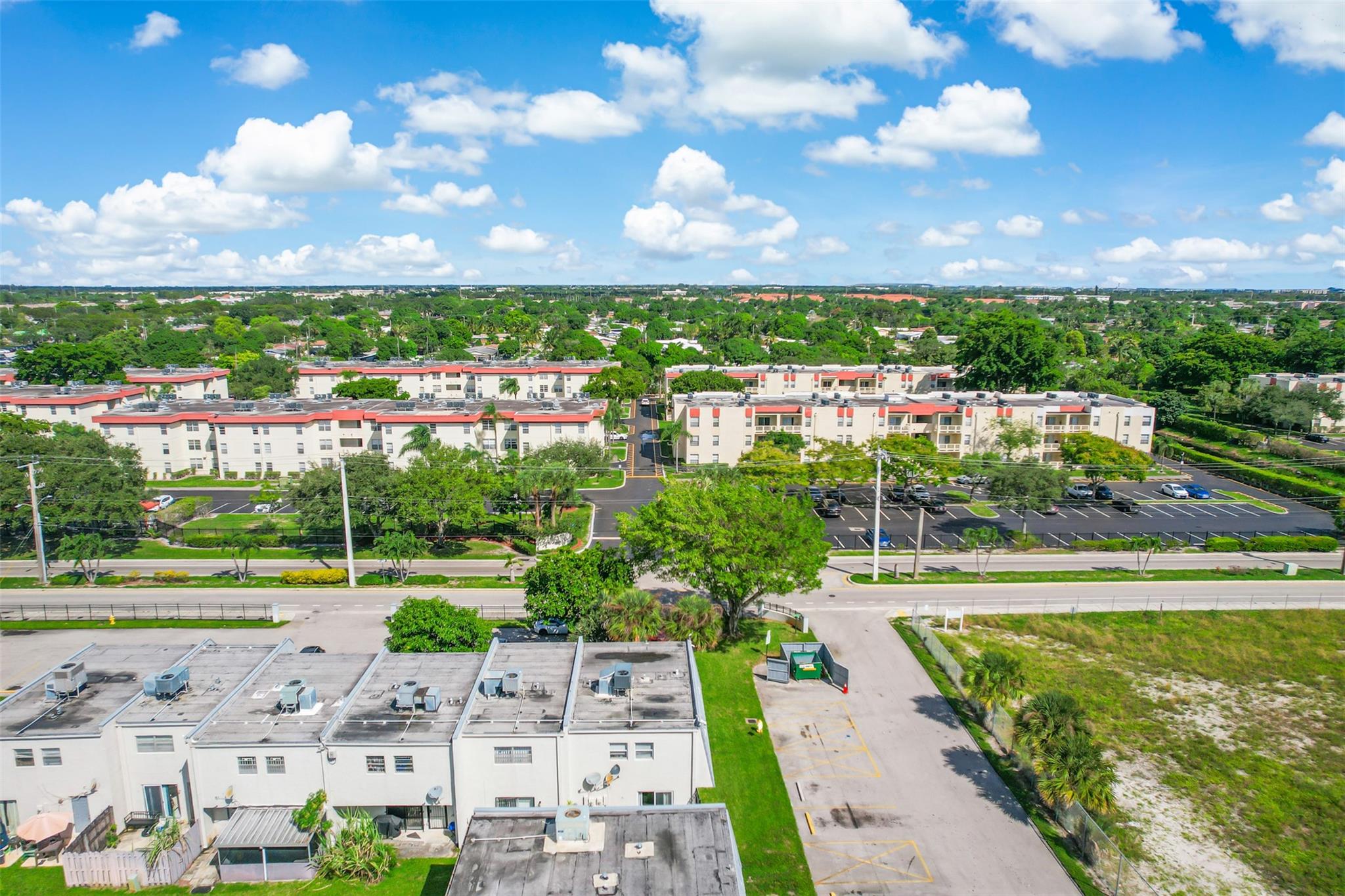 View photos, virtual tours, details... 3730 NW 21st St 306