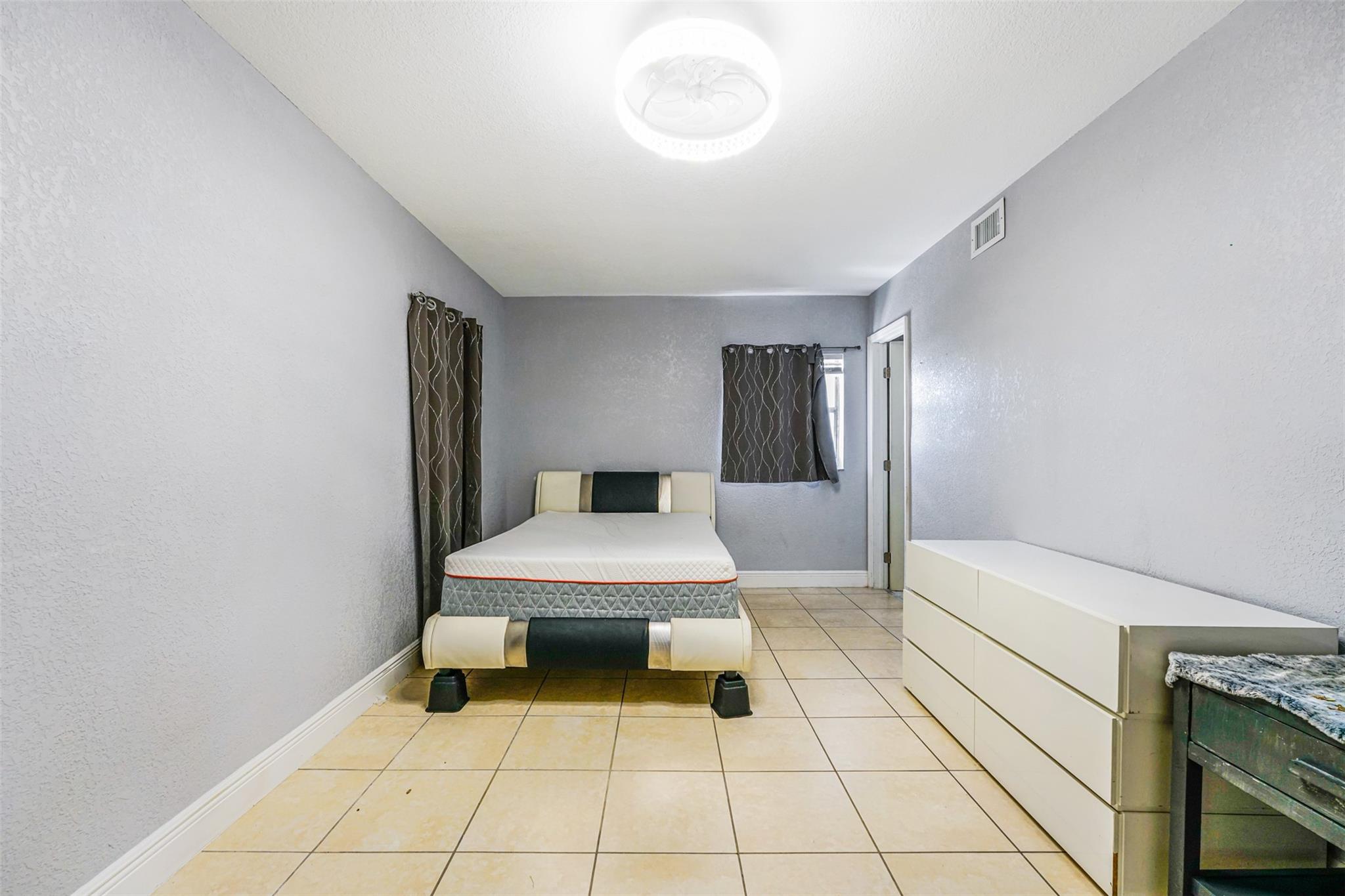 Town&Country of LaudLakes - Residential