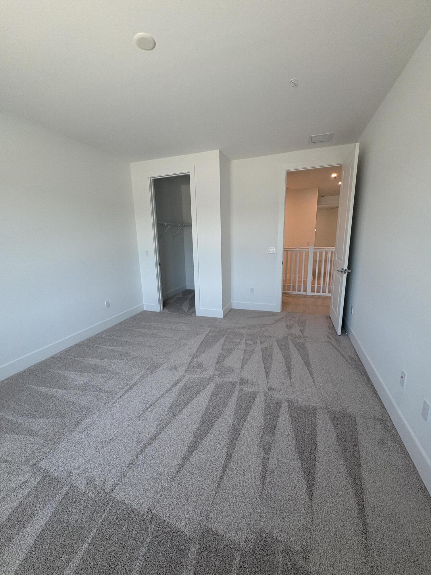 RESERVE AT TEQUESTA - Residential