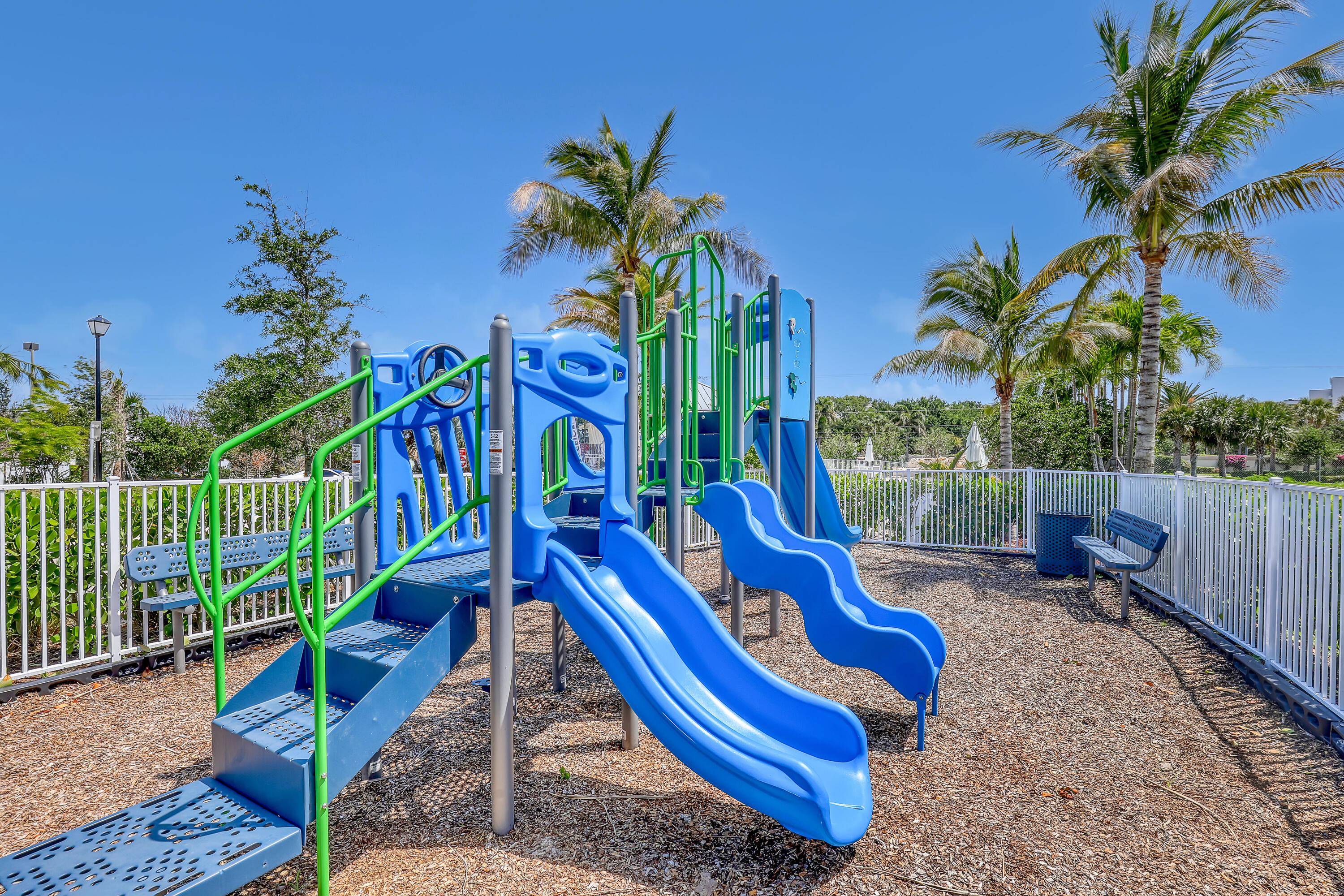 RESERVE AT TEQUESTA - Residential