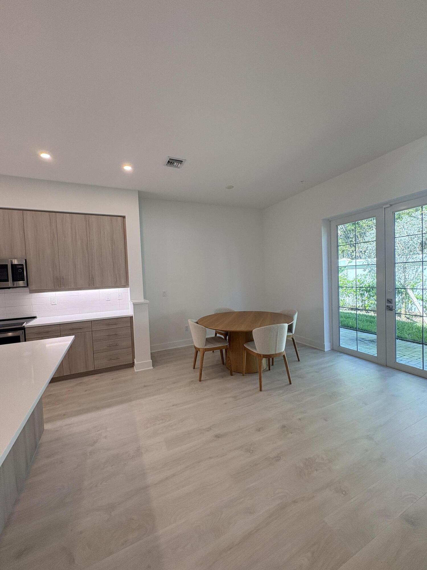 RESERVE AT TEQUESTA - Residential