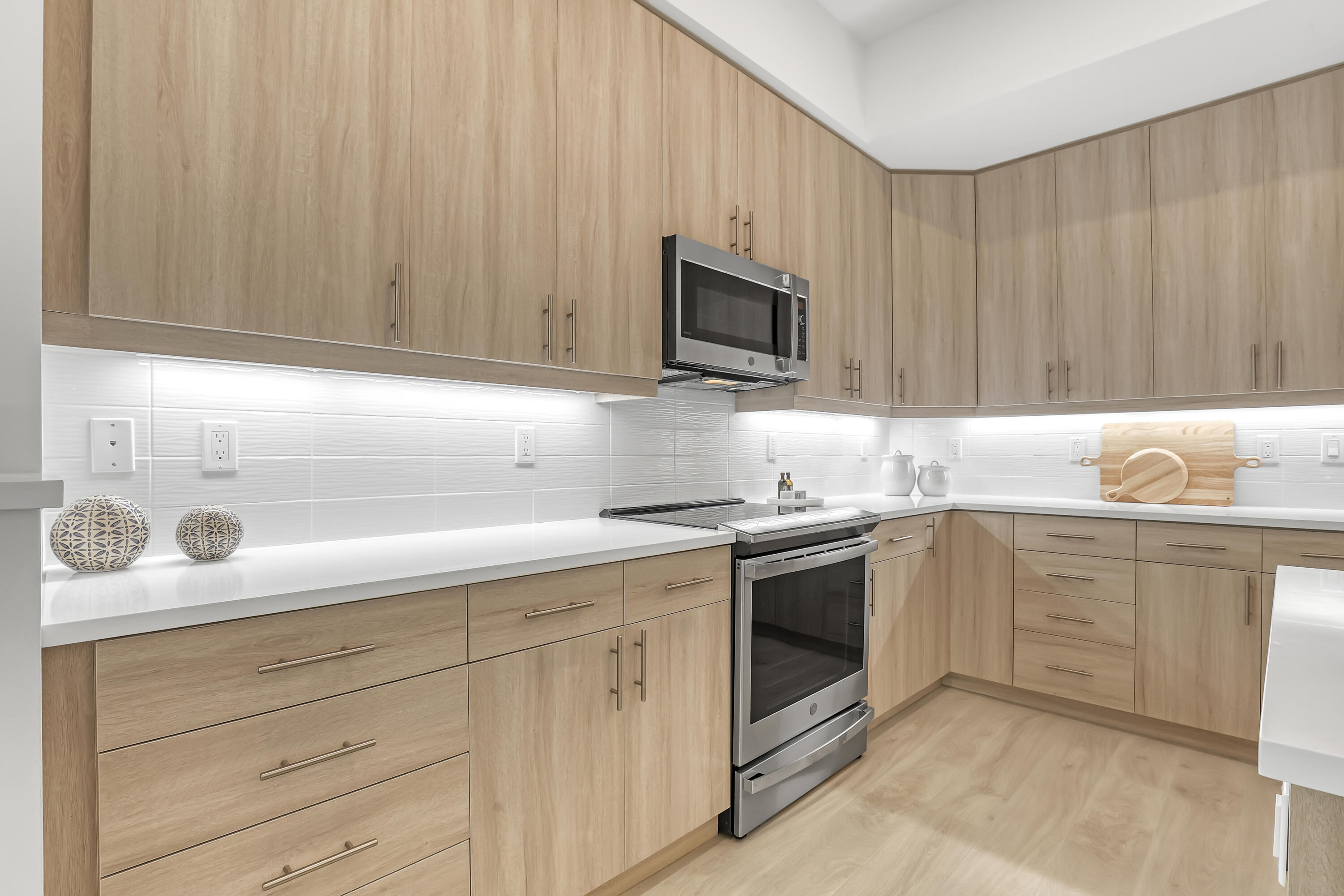 RESERVE AT TEQUESTA - Residential