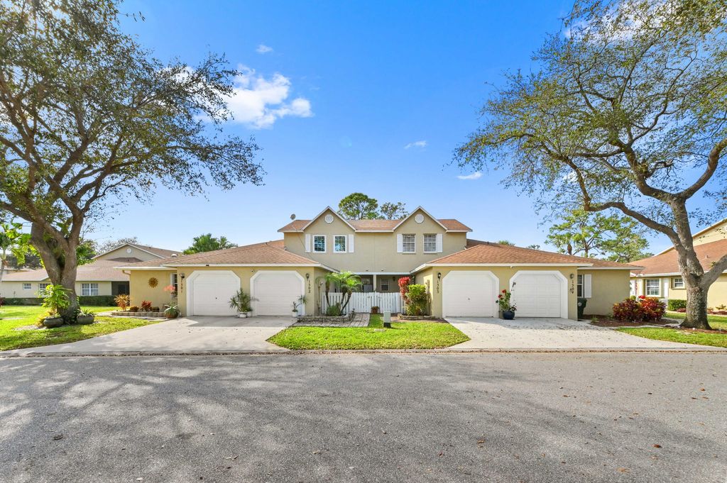 Photo of 1504 Maplewood Drive, West Palm Beach, FL 33415 (MLS # R11060425)