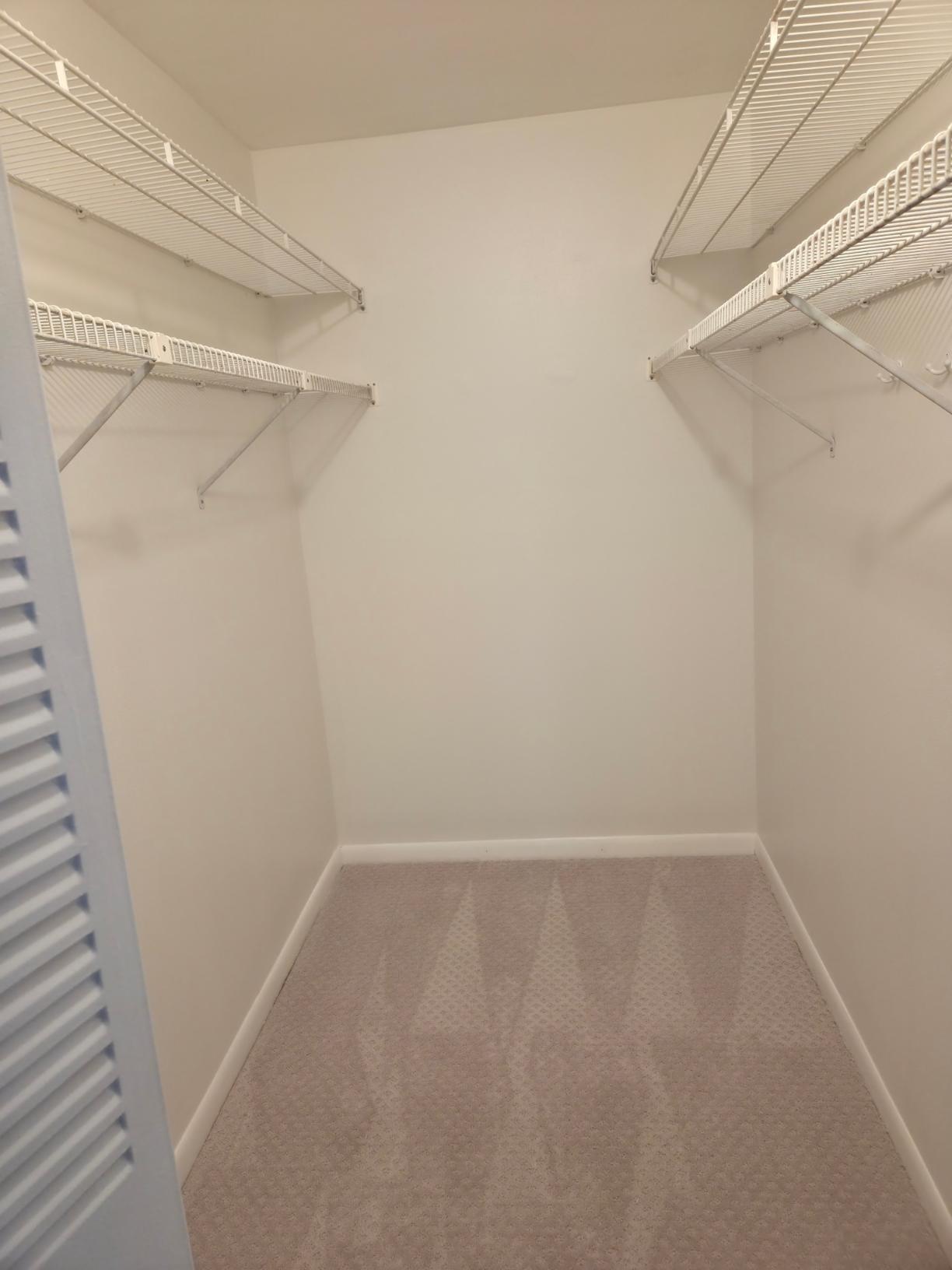 3372 Perimeter Drive 1122