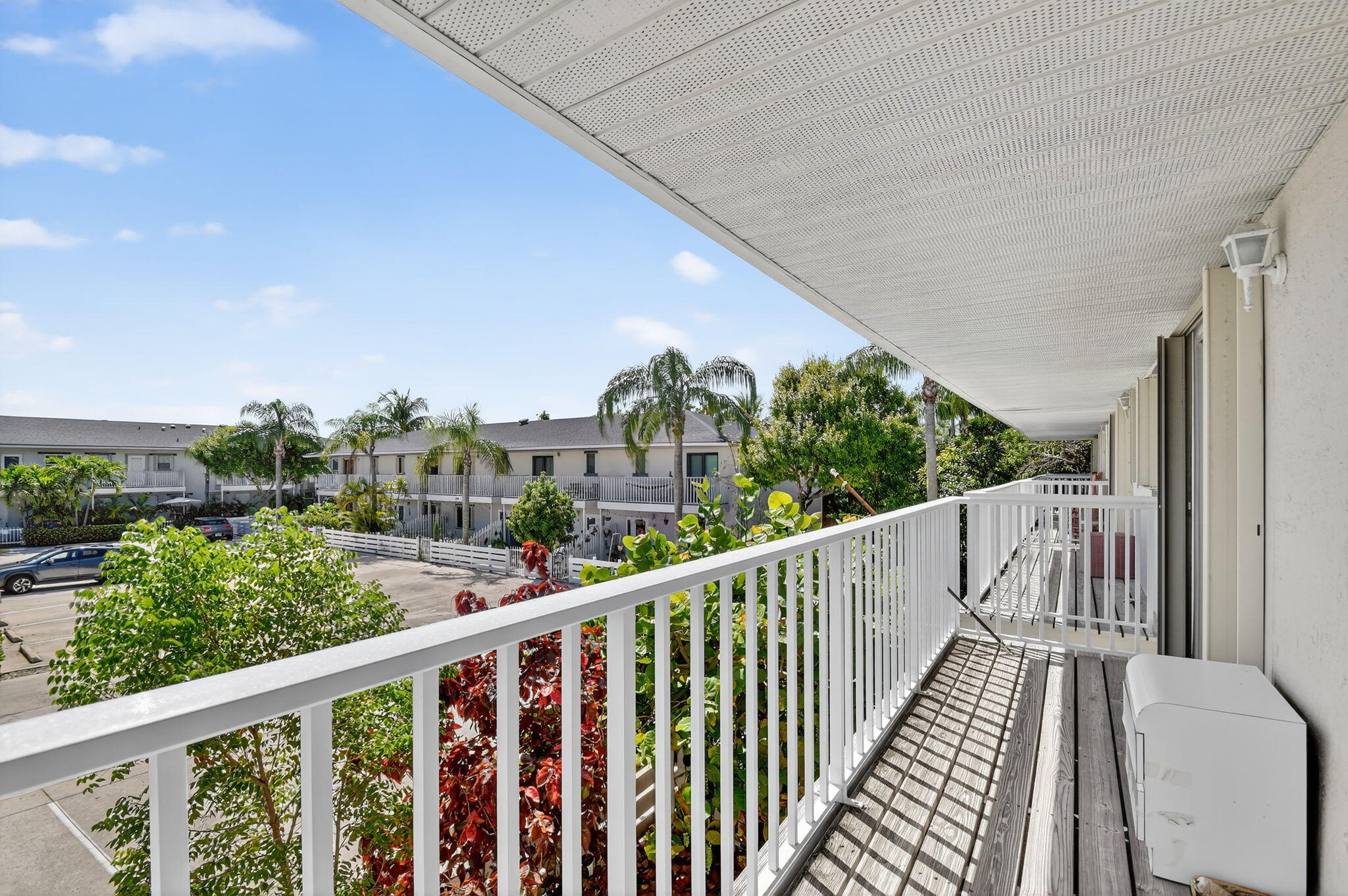 MANGO VILLAS TOWNHOUSE - Residential