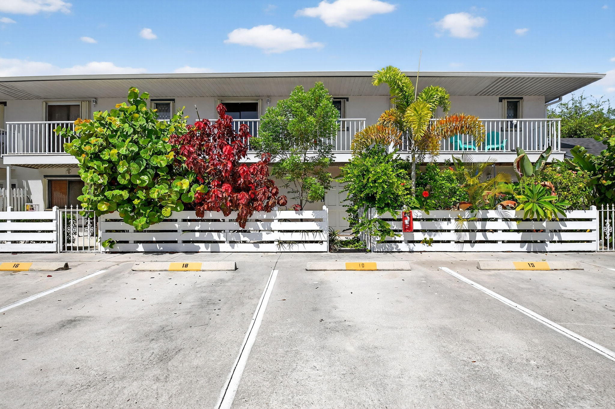 Welcome to the charming townhome community of Mango Villas in Lantana! This 2 bedroom, 2 bathroom residence features a private, gated patio ideal for grilling or lounging. Inside is a spacious, open concept kitchen / living area complimented with ceramic tile flooring, contemporary kitchen finishes with stainless appliances. The large primary bedroom offers a relaxing patio with a view of the pool-perfect to enjoy some coffee or wine. This home is perfectly located JUST ONE MILE of the intracoastal- putting you just moments from the best boating, beaches, and restaurants!