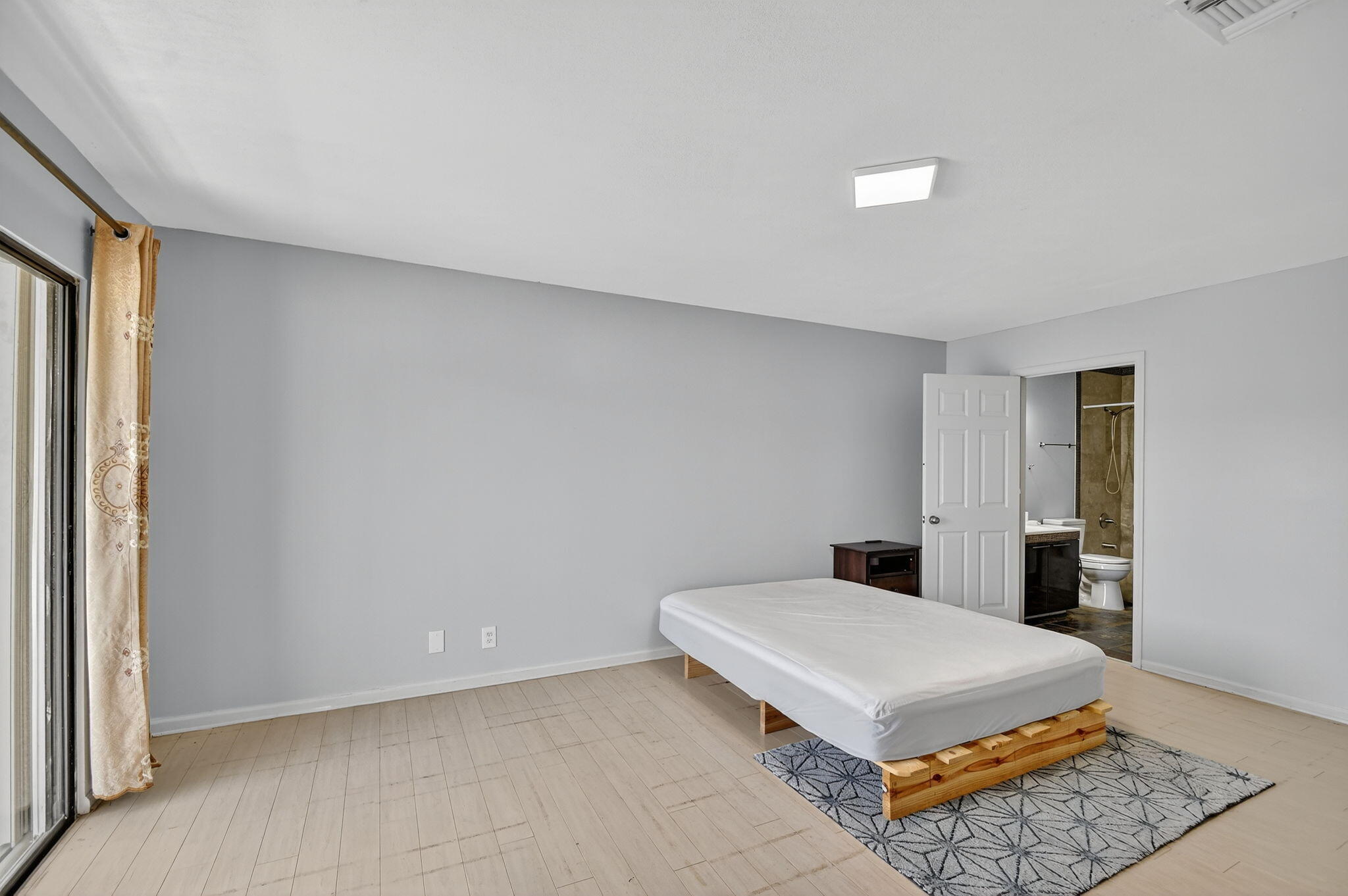 MANGO VILLAS TOWNHOUSE - Residential