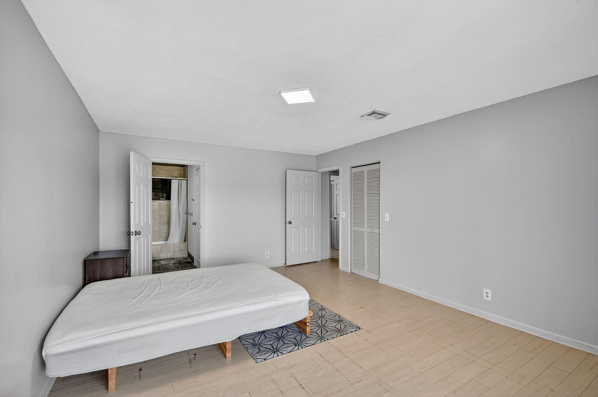 MANGO VILLAS TOWNHOUSE - Residential