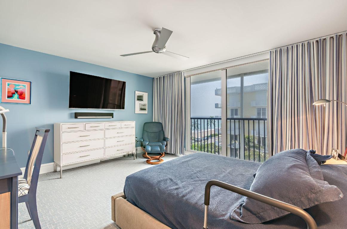 FOUR HUNDRED SO OCEAN BLVD CONDOMINIUM, LTS 33 TO - Residential