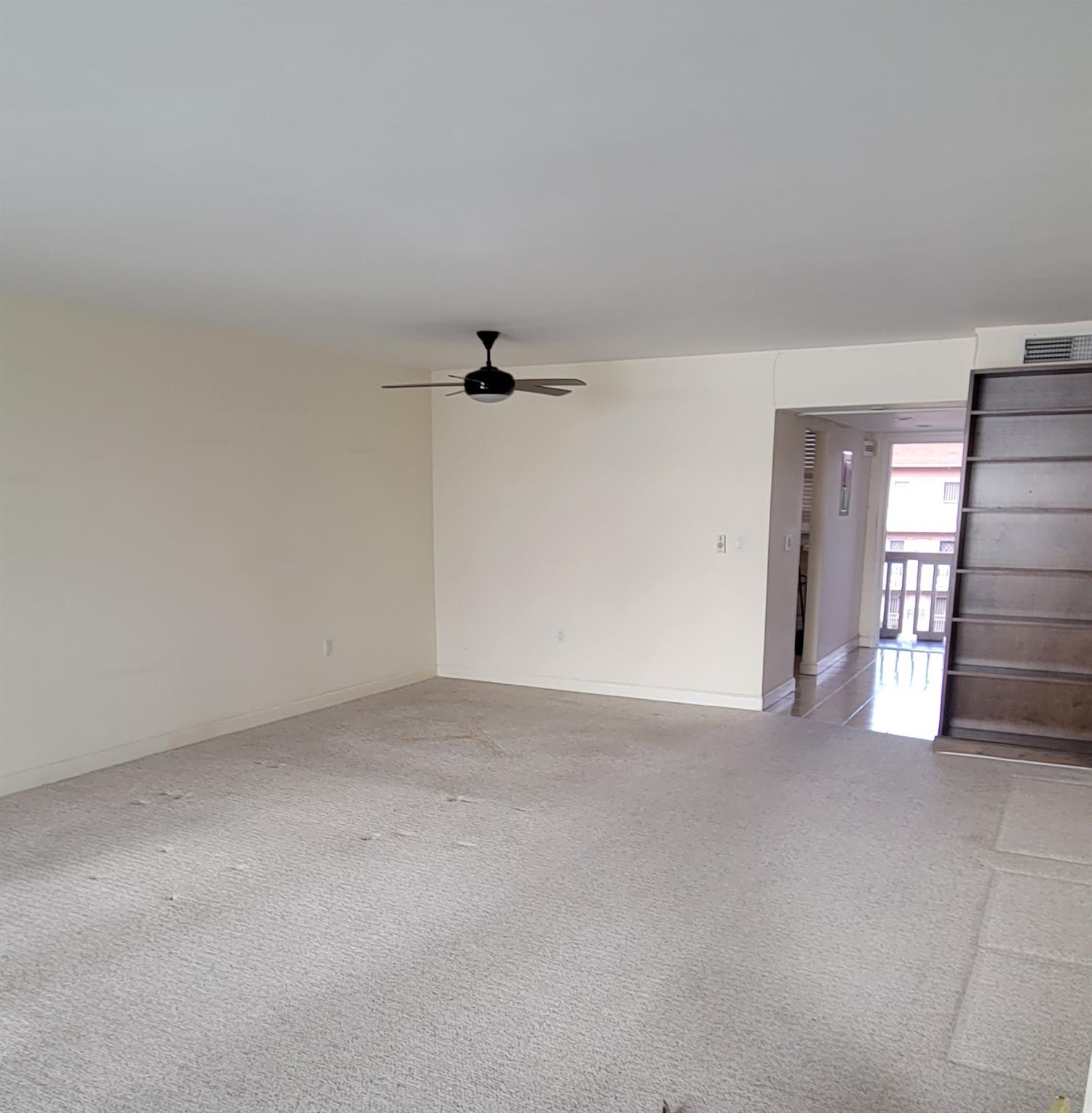 SEVENTH MOORINGS - Residential