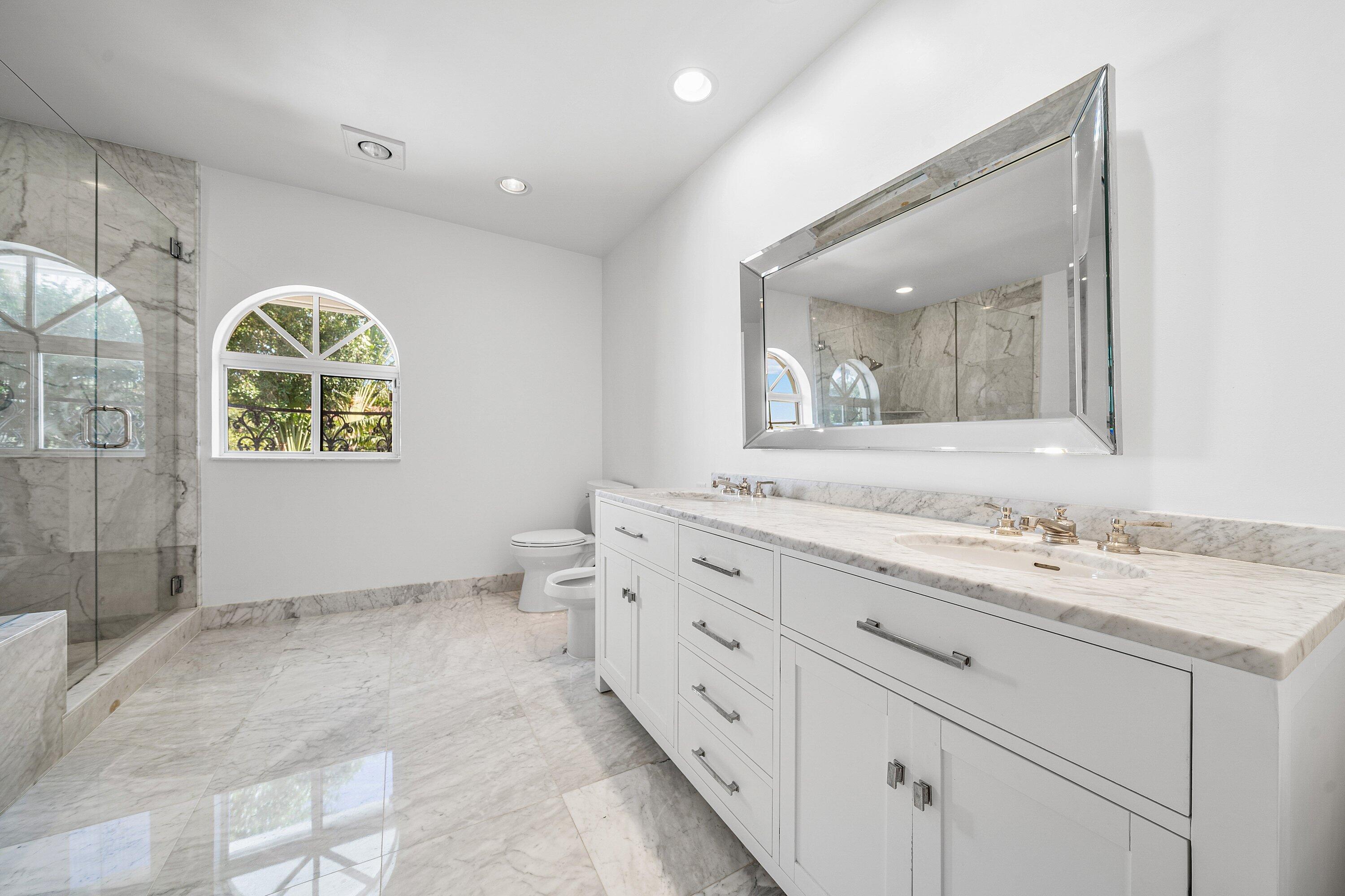 OCEAN RIDGE YACHT CLUB - Residential