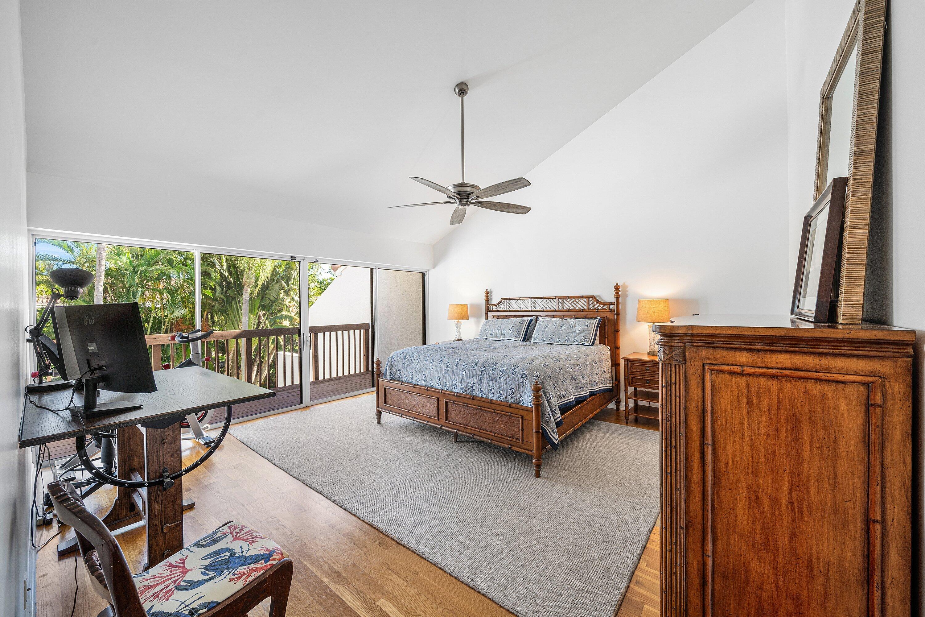 OCEAN RIDGE YACHT CLUB - Residential