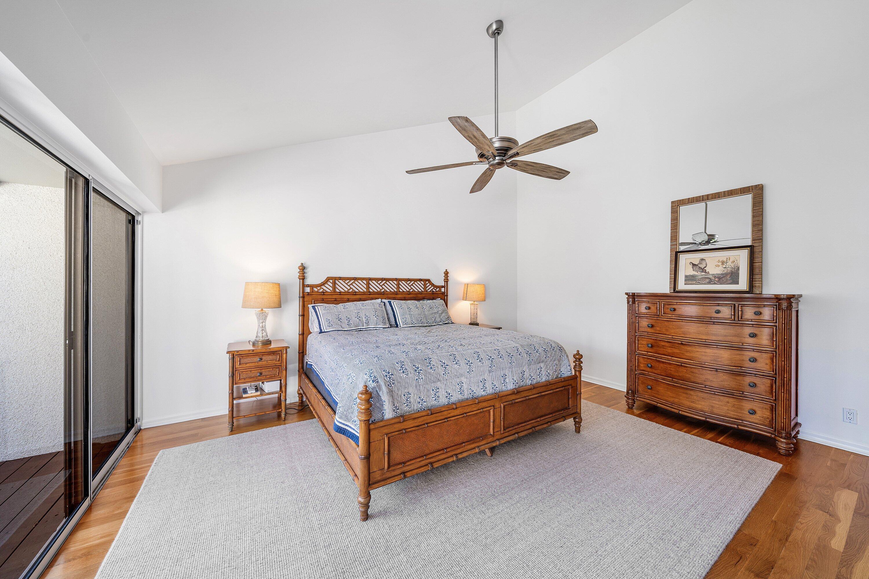 OCEAN RIDGE YACHT CLUB - Residential