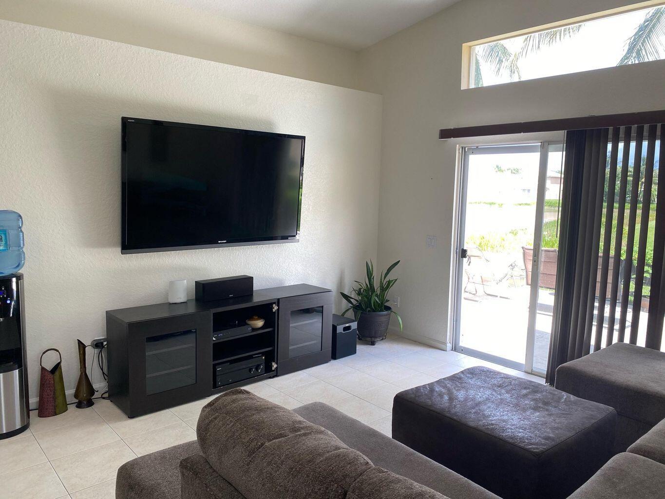 NAUTICA ISLES 3 - Residential Lease