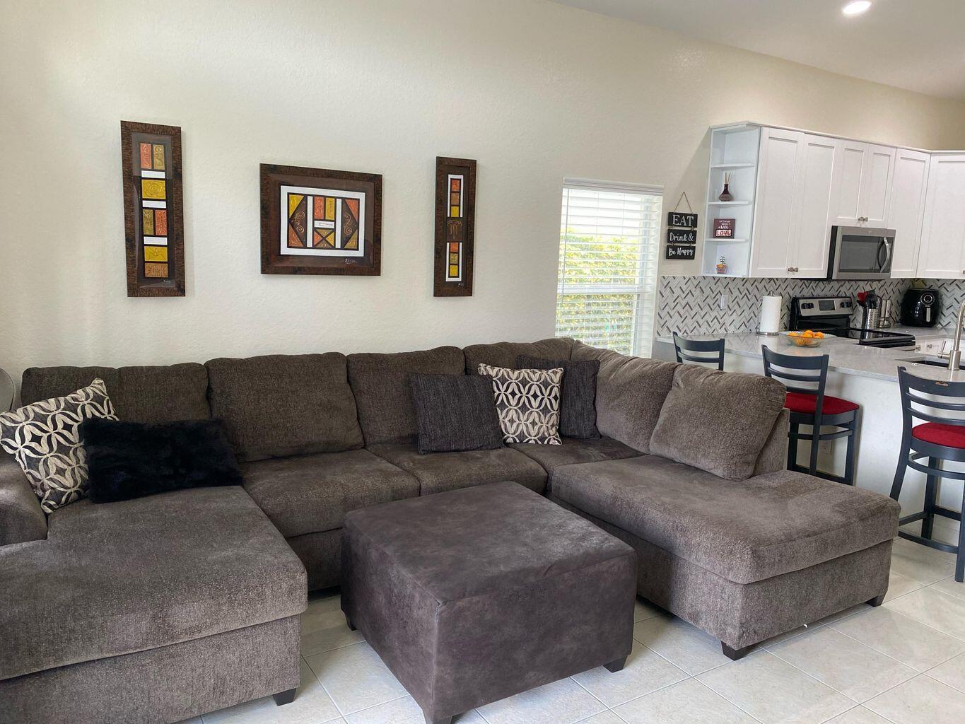 NAUTICA ISLES 3 - Residential Lease
