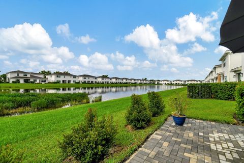 A home in Lake Worth