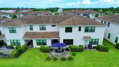 A home in Lake Worth