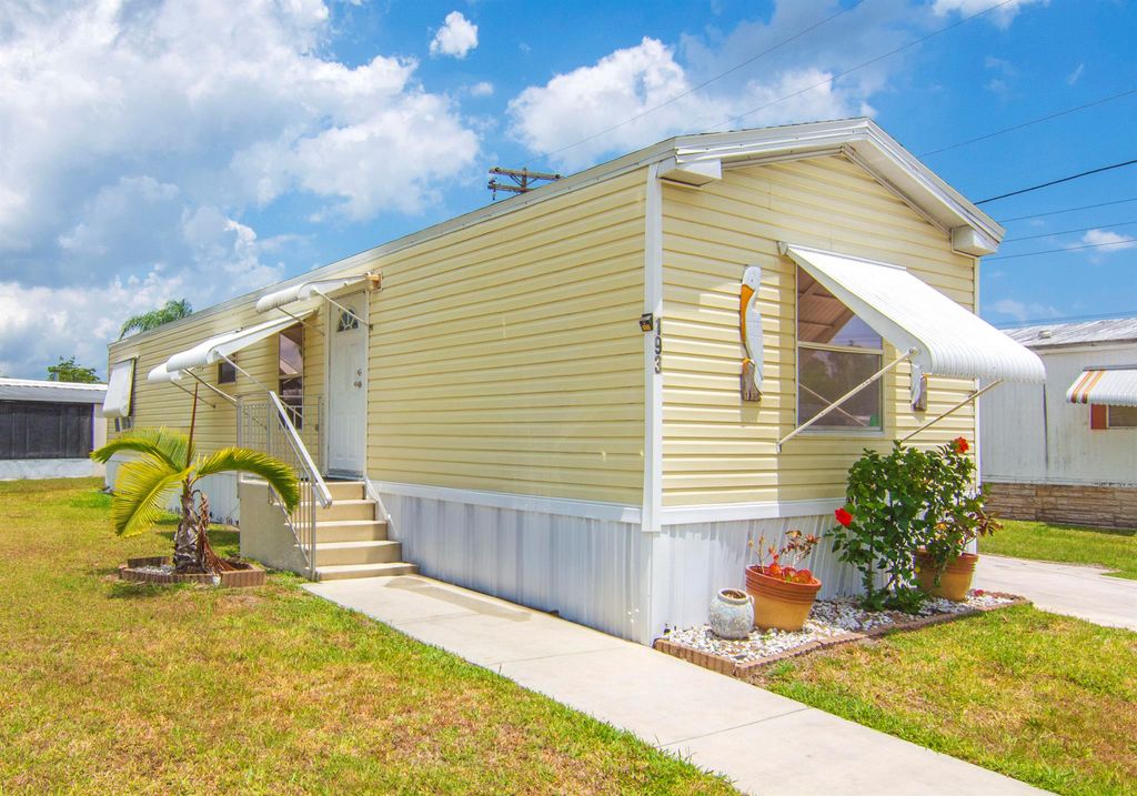 Photo of 5000 SE Federal Highway Highway #193, Stuart, FL 34997 (MLS # R11088362)