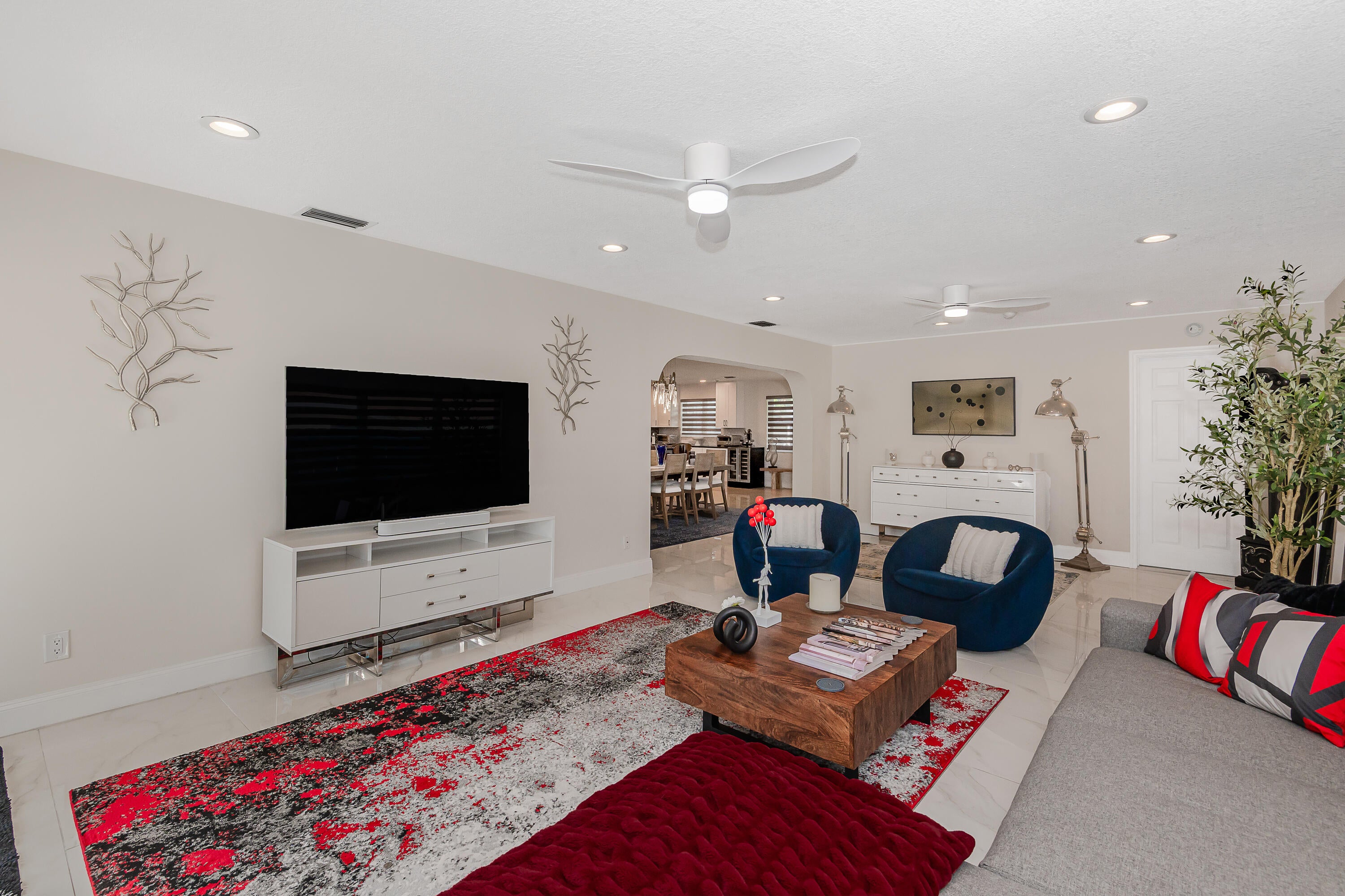 760 NW 36TH Street
