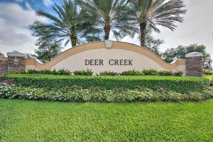HOLLOWS OF DEER CREEK CONDO - Residential