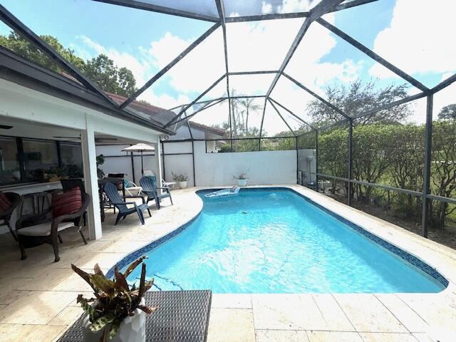 HOLLOWS OF DEER CREEK CONDO - Residential