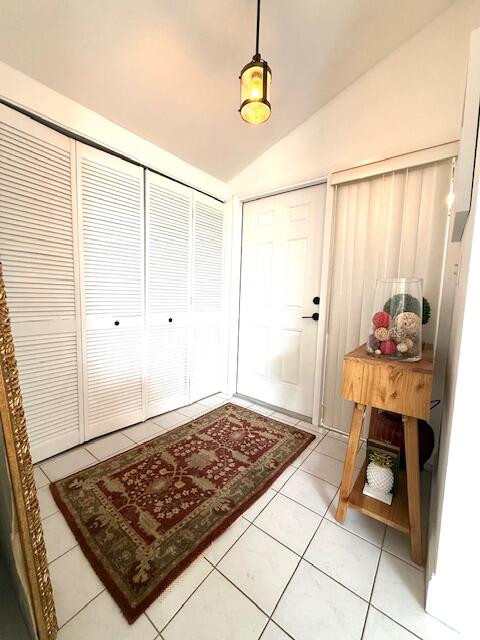 HOLLOWS OF DEER CREEK CONDO - Residential