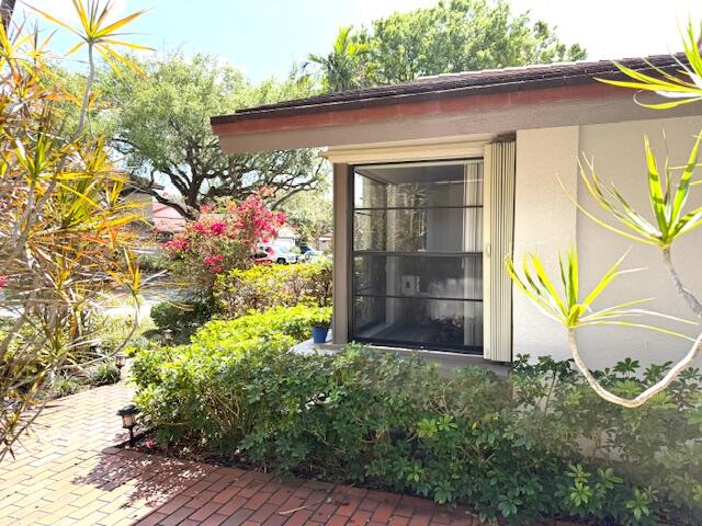 HOLLOWS OF DEER CREEK CONDO - Residential