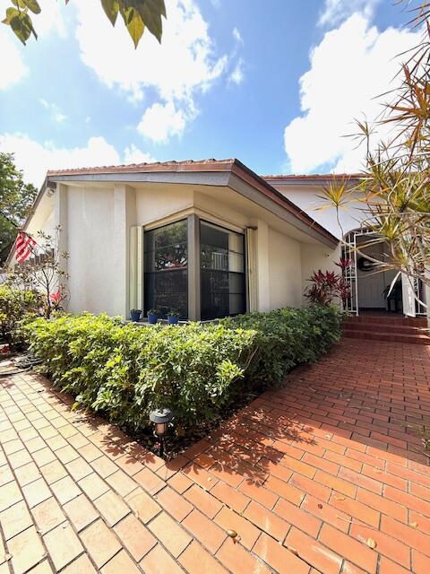 HOLLOWS OF DEER CREEK CONDO - Residential