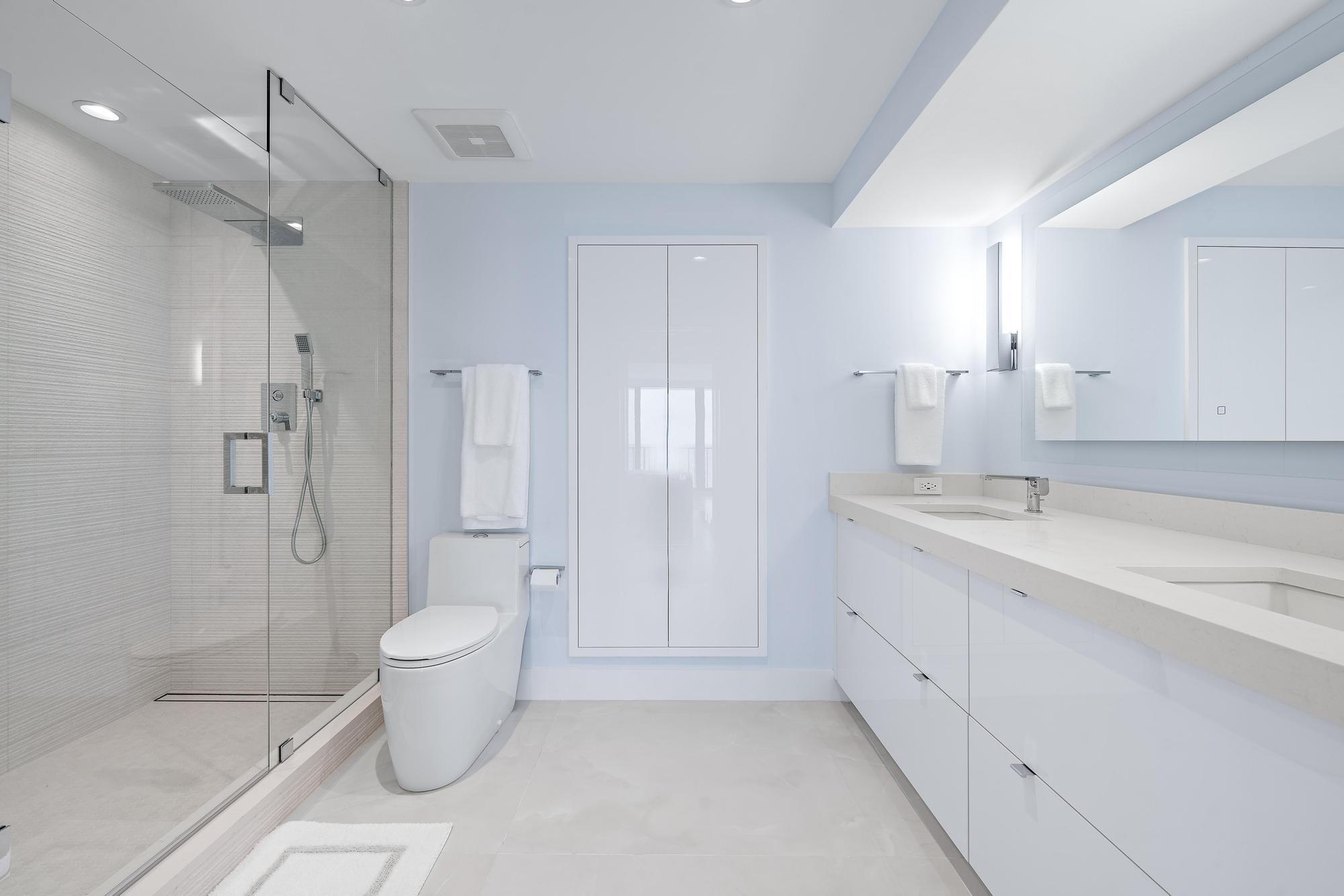 CLARIDGES I CONDO - Residential