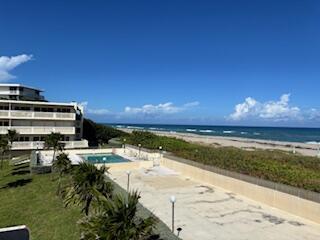 PALM BEACH WHITEHOUSE - Residential Lease