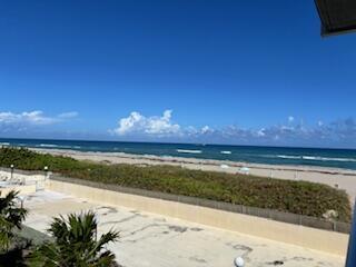 PALM BEACH WHITEHOUSE - Residential Lease