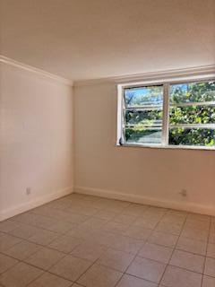 PALM BEACH WHITEHOUSE - Residential Lease