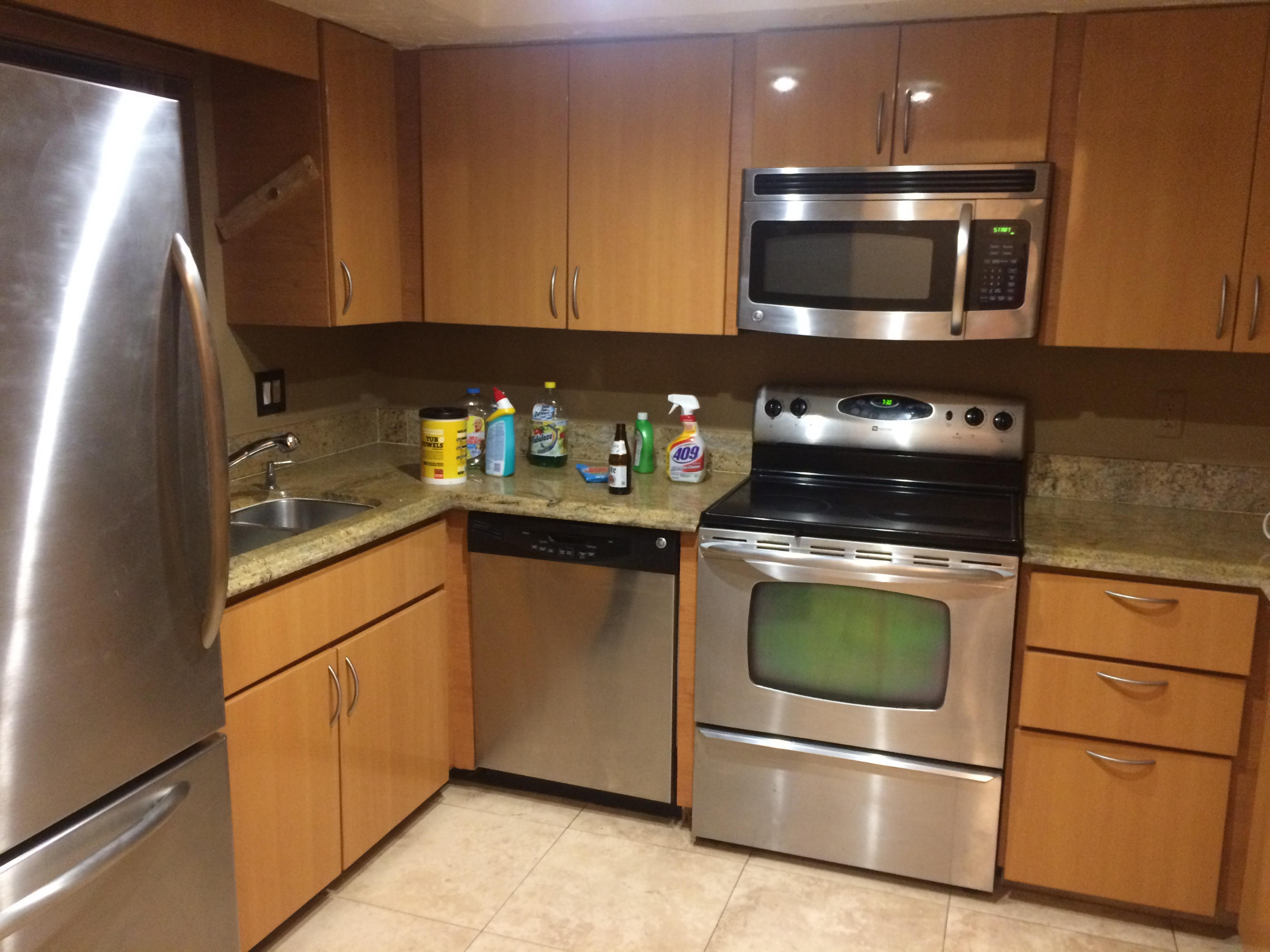 SURF PARK SEVEN CONDO - Residential Lease