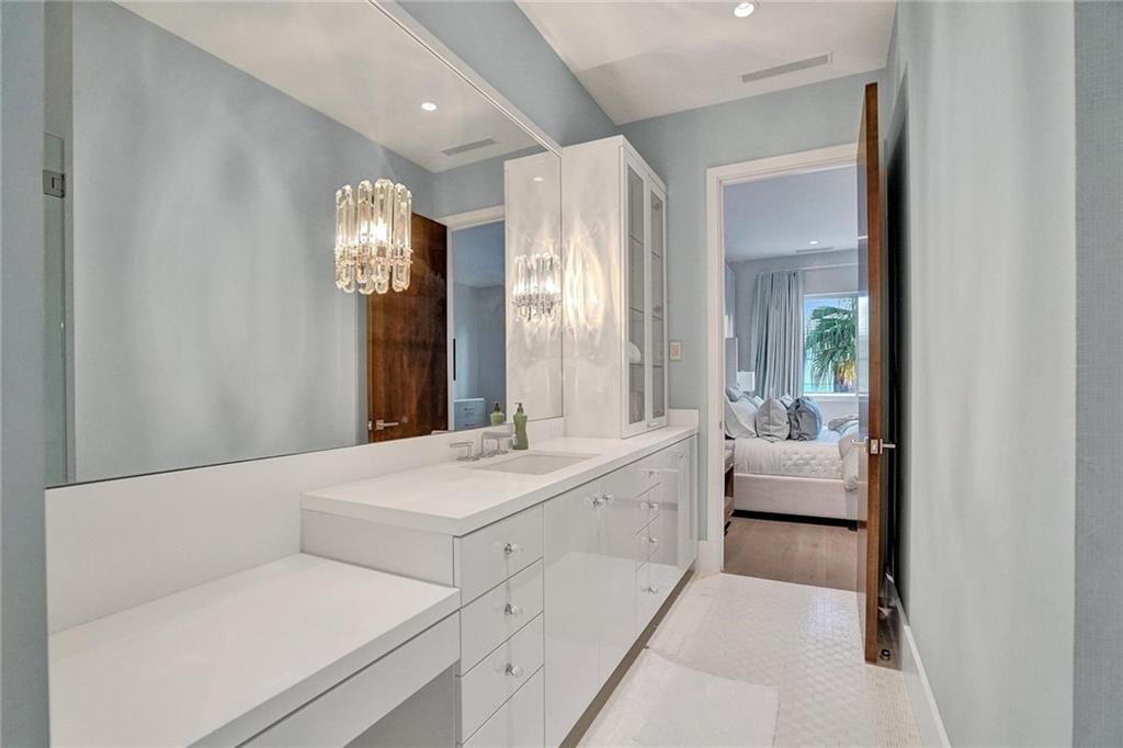 Lauderdale Shores Reamen - Residential